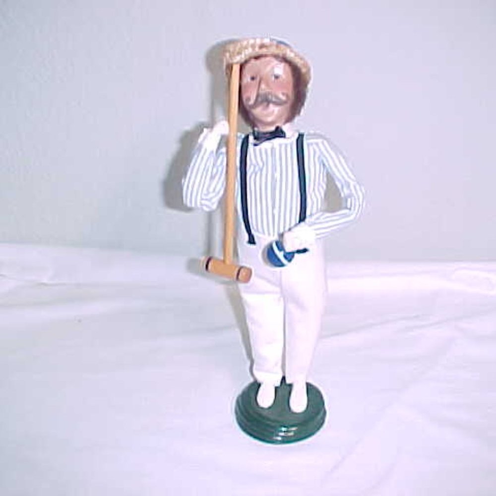 Vintage Byers’ Choice Carolers - 1999 MAN playing CROQUETTE Signed & Dated